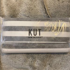 Kut from the Kloth wallet
